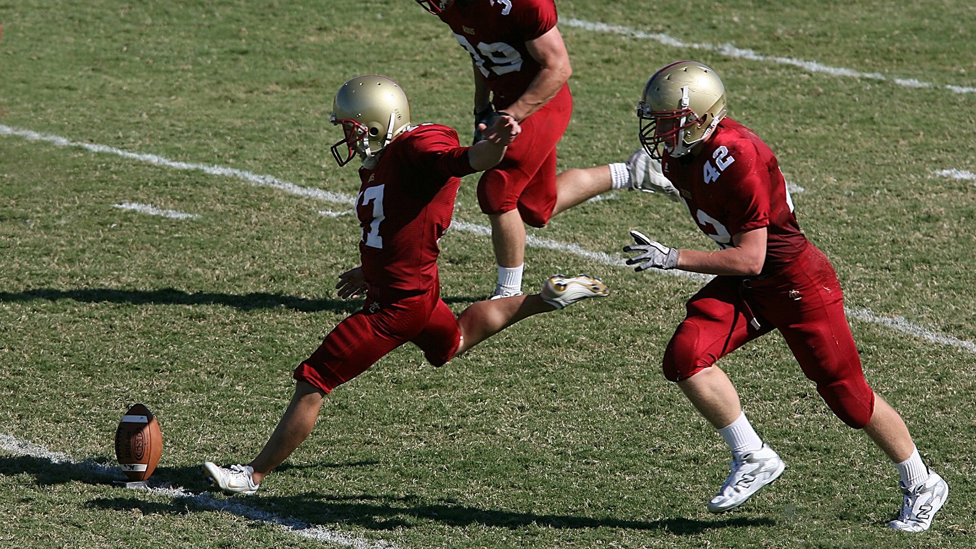 星空体育在线官网-政府推动橄榄球社会化发展，扩大参与面，橄榄球推广