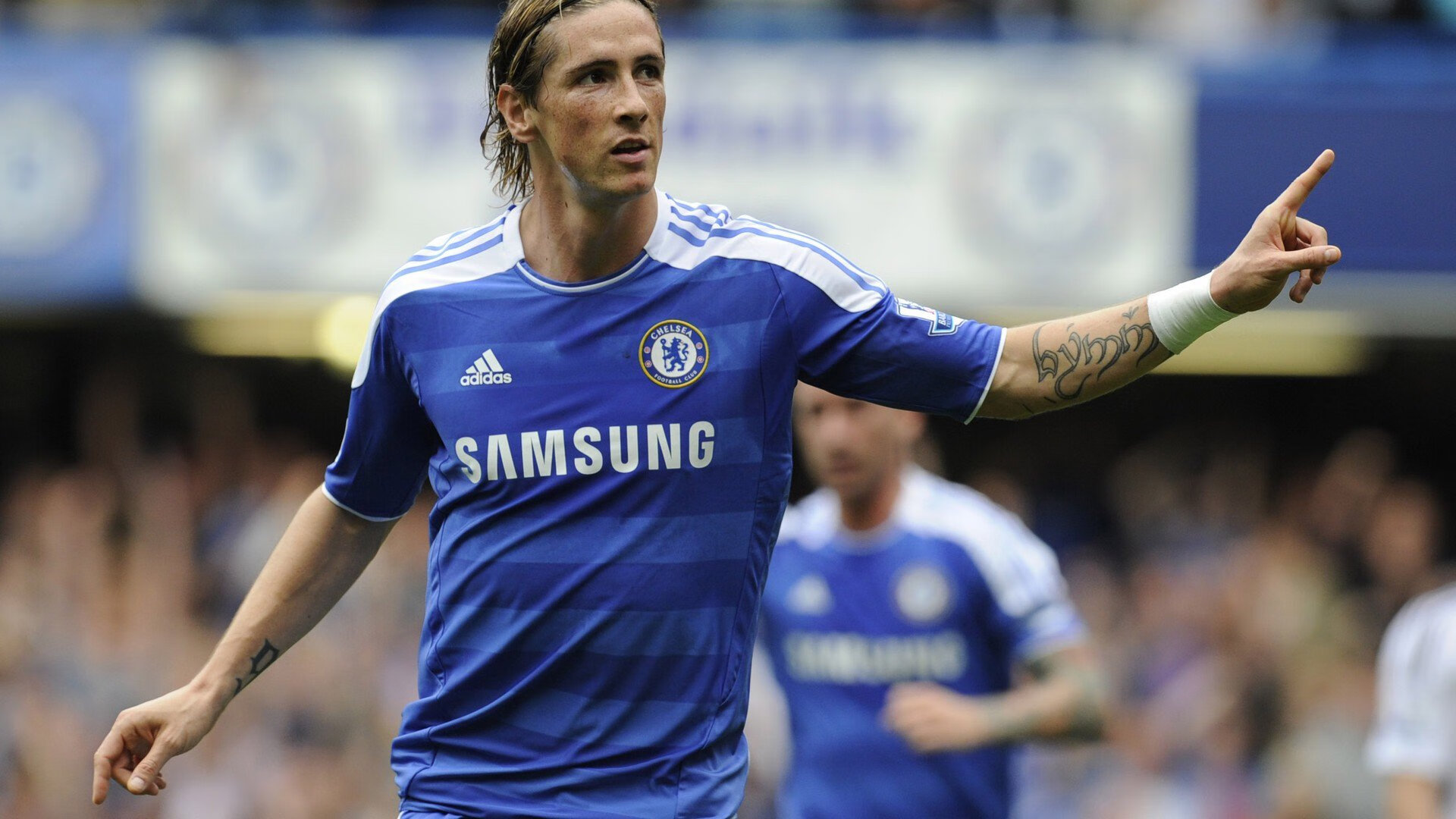 xingkong.com-_未来运动装：智能纺织科技引领潮流_，未来的智能服装