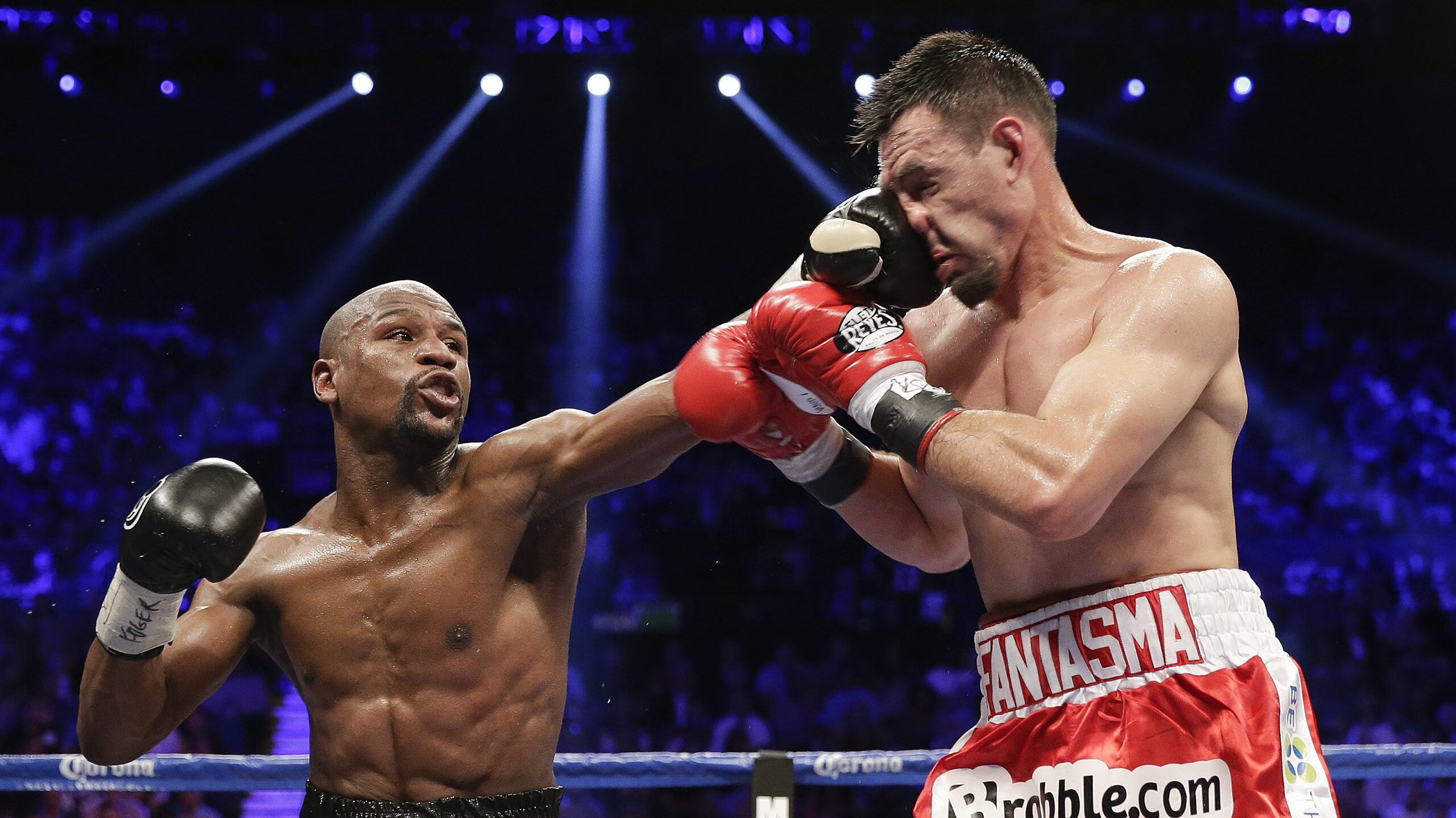 星空体育在线-“史诗战役回忆：2004年总决赛的精彩瞬间”，2004年总冠军是谁